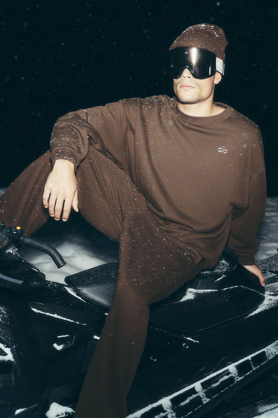 Accolade Crew Neck Pullover - Espresso