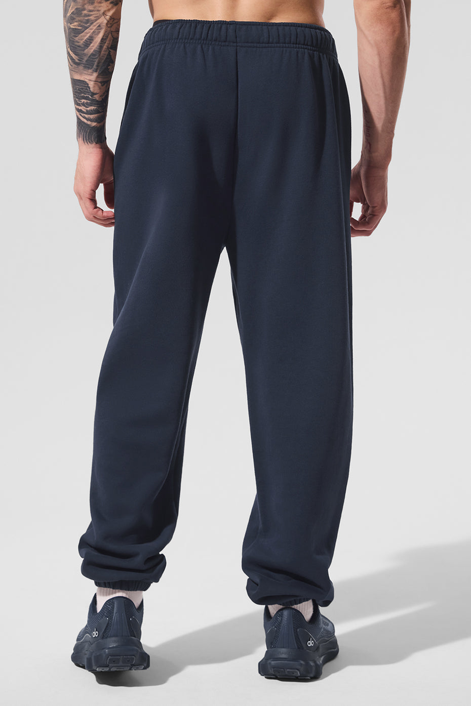 Accolade Sweatpant - Navy
