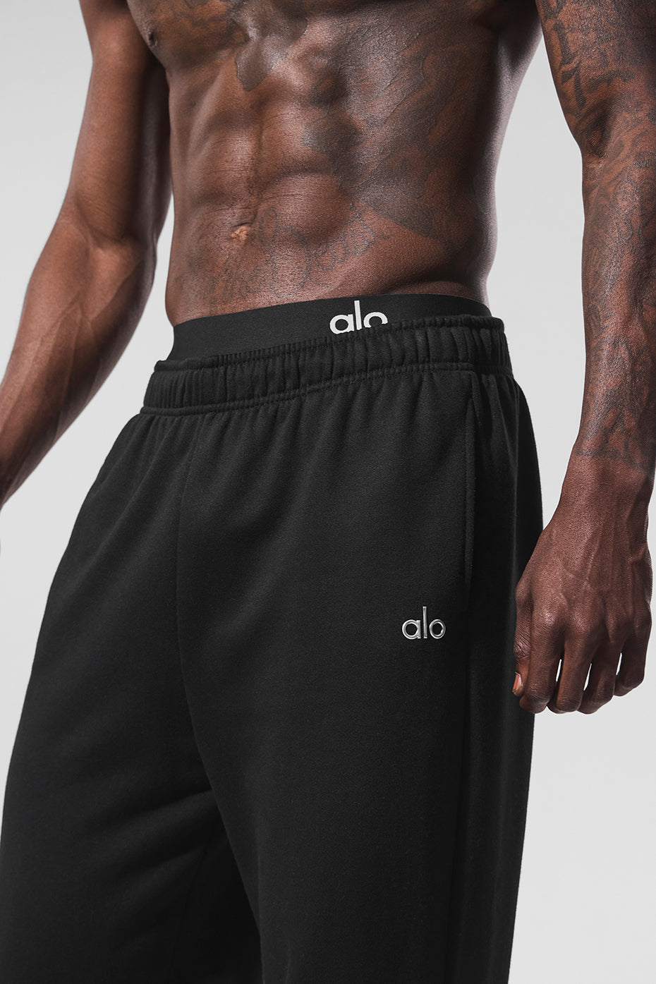Accolade Sweatpant - Black